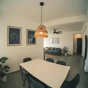 https://sokzo-miramar.top-hotels-puertorico.com