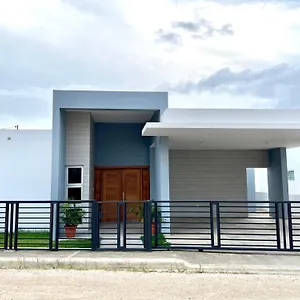 Сasa de vacaciones Casa Privada - Centro Del Pueblo., Constanza